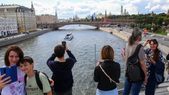    К середине следующей недели в Московском регионе потеплеет до +23°C Ирина Петрова