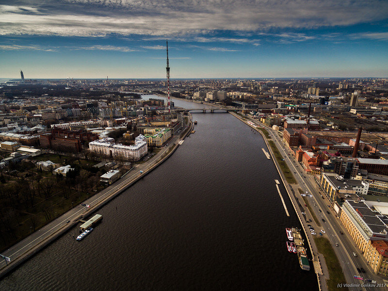 Фото 2. Большая Невка и Кантемировский мост

