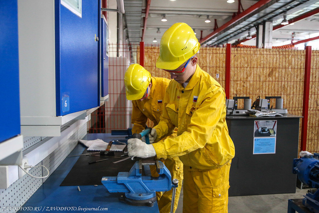 Заводы саратовской области. Какие заводы закроются. Закрытые предприятия. Какие заводы закроются. Arcelor mittal россия.