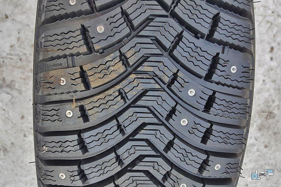 На фото Michelin Latitude X-Ice North Lxin2+