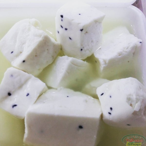 Бле д овернь сыр. Бри и камамбер. Сыр из палестины 5. Сыр из палестины 5. Сыр edamer.