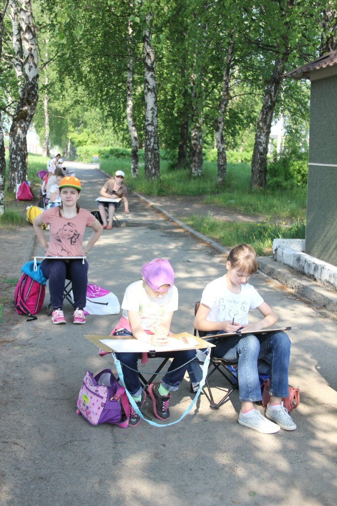 Ученики Школы "Мальчик.ru" на пленэре