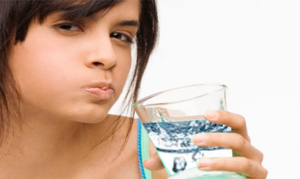 Можно сделать разные растворы для полоскания на основе соды