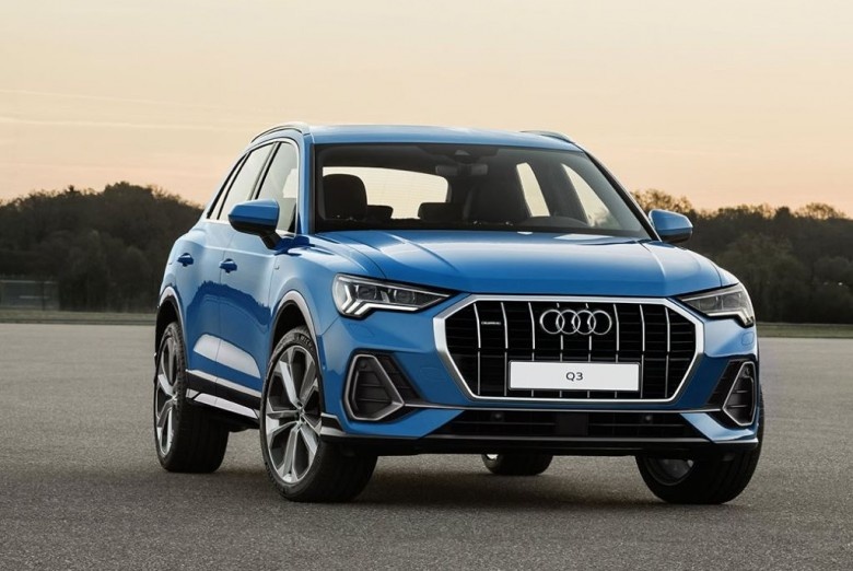  Компания Audi представляет новый Audi Q3 - универсальный семейный кроссовер с разносторонними талантами. Автомобиль второго поколения отличается новым ярким дизайном, повышенным комфортом и универсальностью.