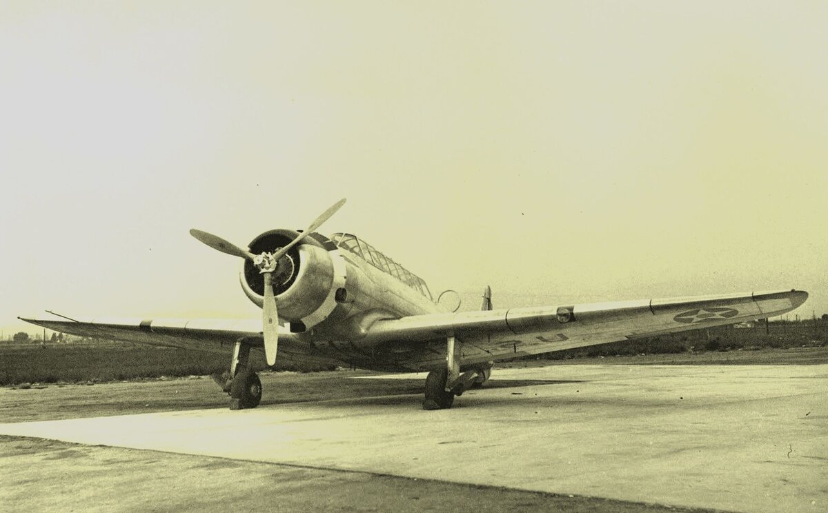 Vultee V-11 (США); бомбардировщик-моноплан; все фото в статье взяты из открытых источников