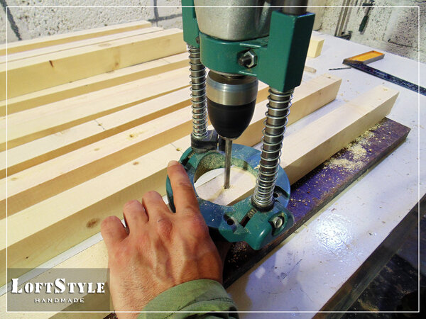 сверлим отверстия под шпильку