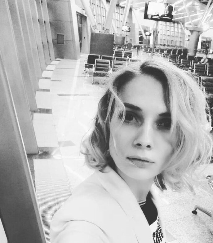 Наблюдатель в аэропорту:)