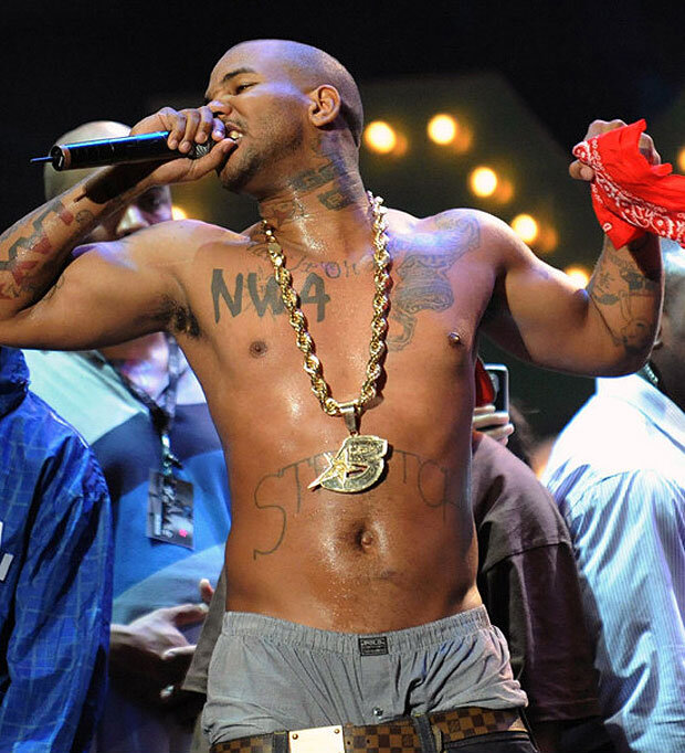 все фото из открытых, так сказать, всем и каждому открытых источников