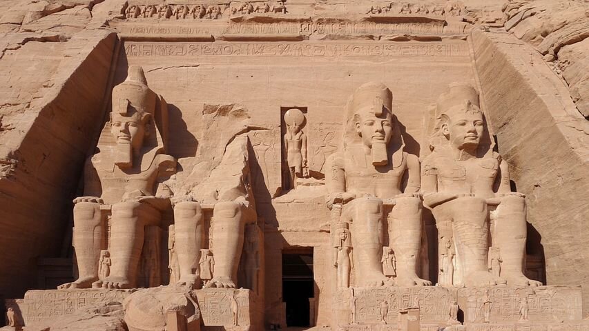 Недавно я публиковал факты о древних цивилизациях, но сейчас подошло время рассмотреть древний Египет детально. Ведь о нем существует очень много различных мифов и легенд.-2