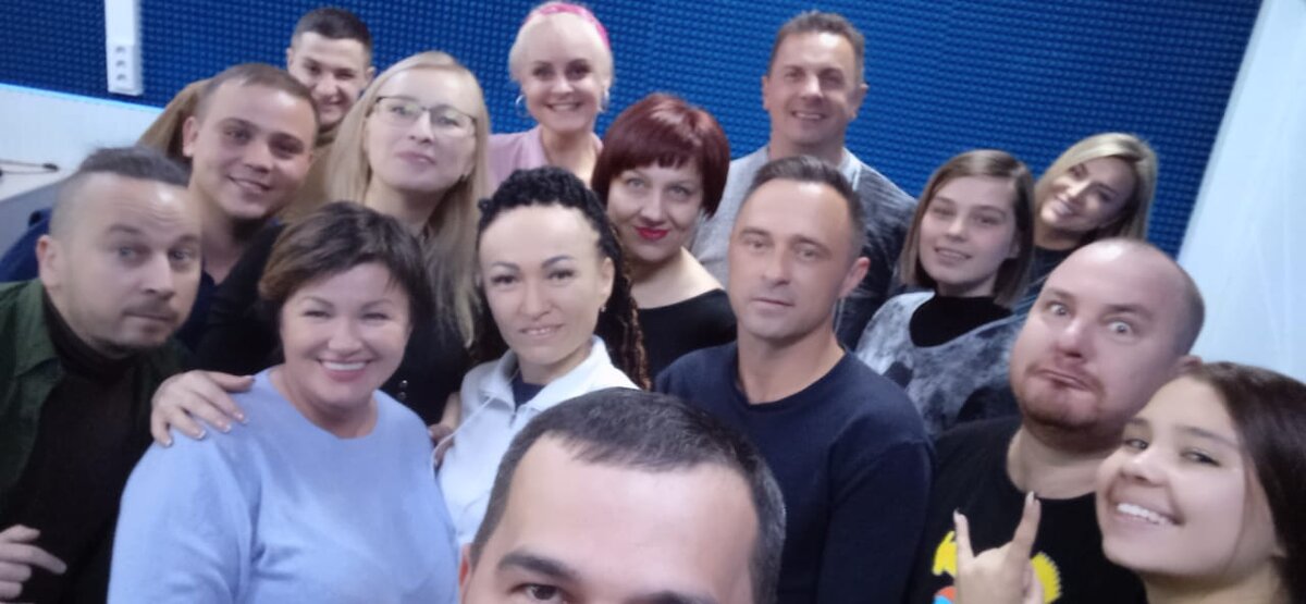 федеральная школа радио отзывы. радио в школе. школа радио и телевидения на шаболовке. шоу школа останкино. шаболовка школа телевидения реклама.