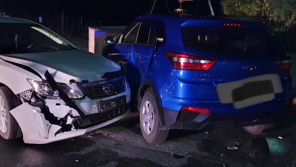     Водитель был пьян, лишен прав, а машина принадлежала отцу.