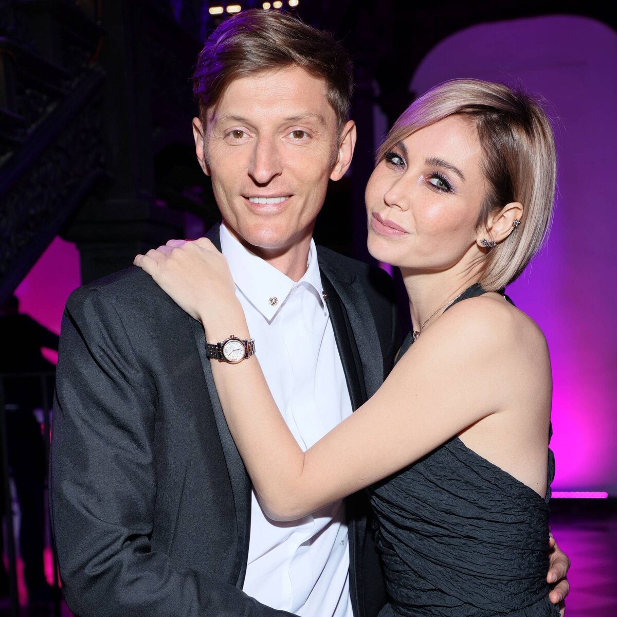 На фото Ляйсан Утяшева и Павел Воля 