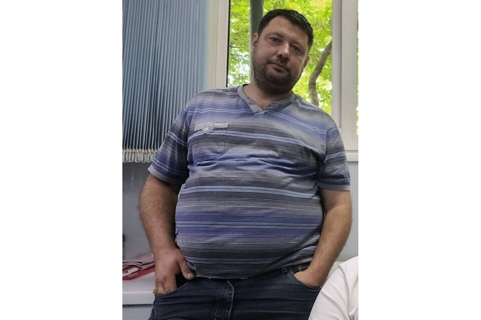     Много лет мужчина не хотел даже смотреться в зеркало. Настолько ему не нравилось собственное отражение. Фото: личный архив Романа Попова