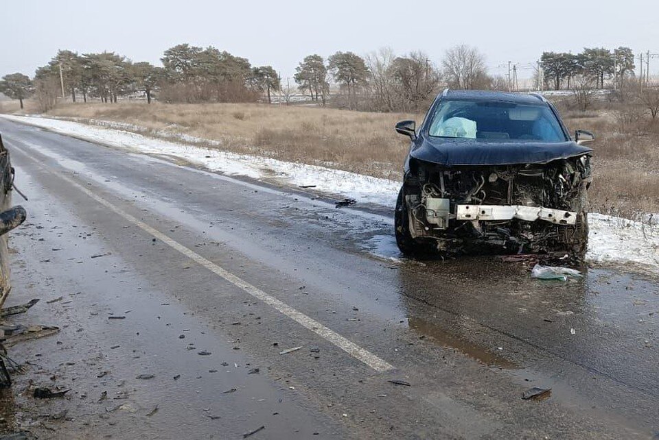    Водитель "Лексуса" лечится в нейрохирургии.  ГУ МВД по Волгоградской области