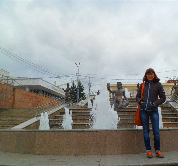 Я в курточке - это на майские праздники мы в Красноярск ездили