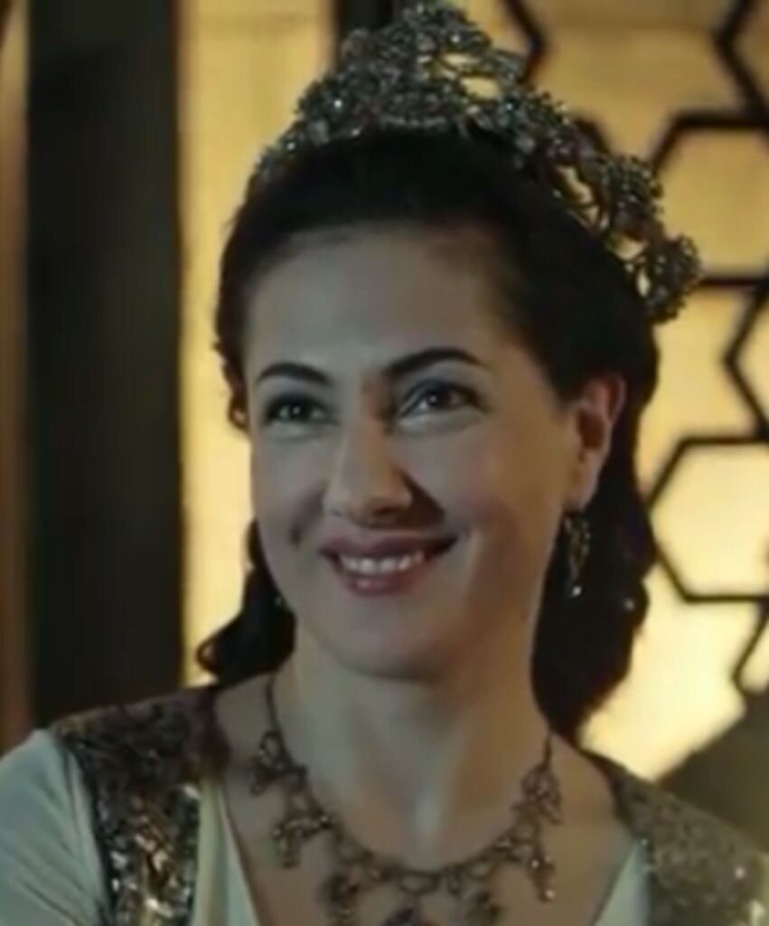 Фатьма султан из великолепного века картинки