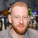  Если решили класть в напиток мед вместо сахара, то делайте это уже в готовый напиток. Мед не стоит сильно нагревать, он начинает выделять вредные вещества.Алексей Хохряков, бармен