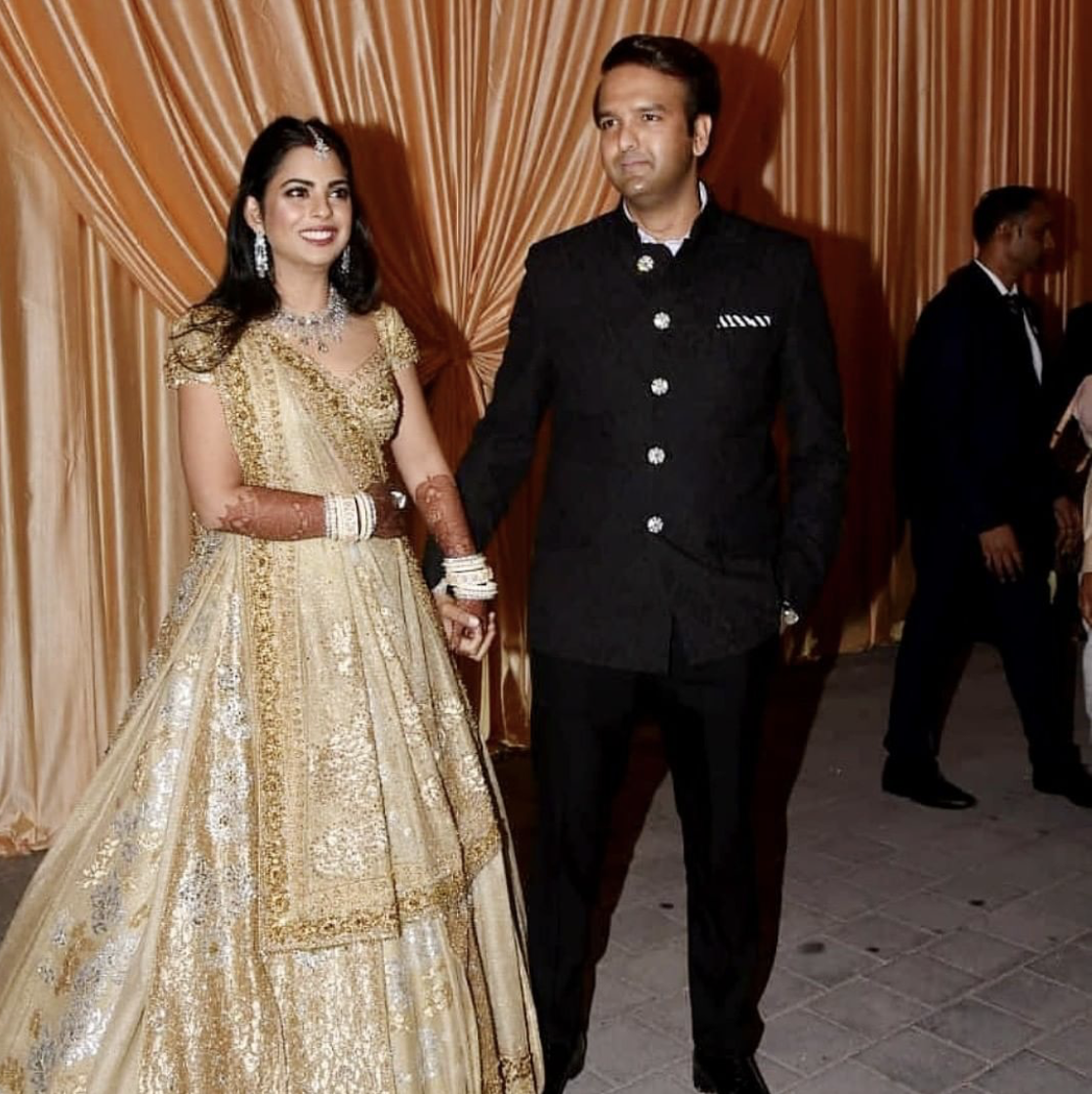 Иша Амбани. Нита Амбани. Иша Амбани Пирамал. Isha Ambani, Anand Piramal Wedding.