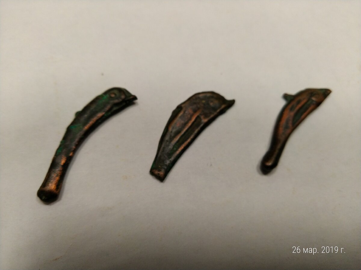 Денежка в виде дельфина - оберег  морского путешественника (из личной коллекции) 4-5 век до Н.Э