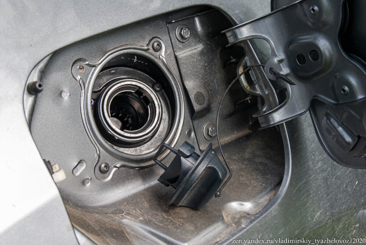 Кстати, лью я исключительно 95 бензин