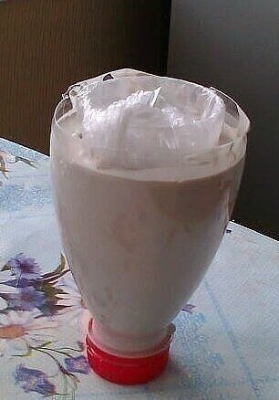 Разрезаем бутылку напополам