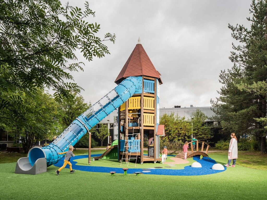 Дом Муми-тролля, компания Lappset