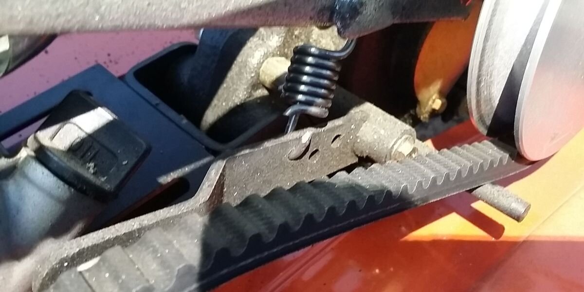 Дозагнул ушко на месте