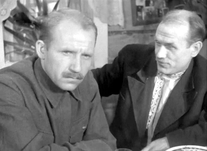 Кадр из фильма «Родные поля»