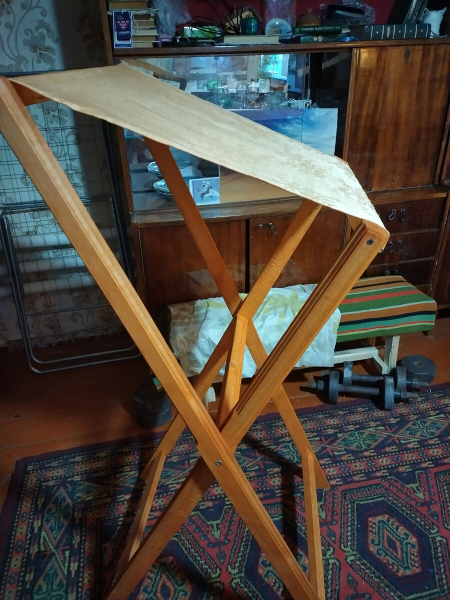 И в профиль