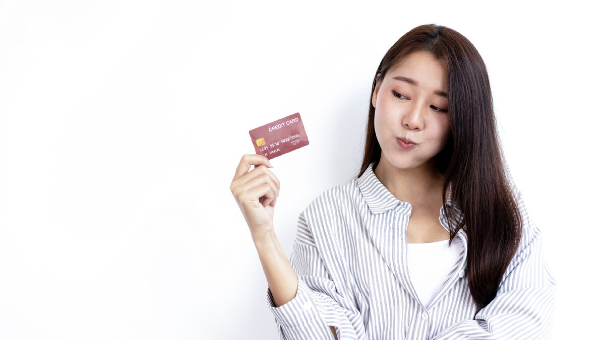 3 дебетовые карты с большим кэшбэком: обзор и сравнение