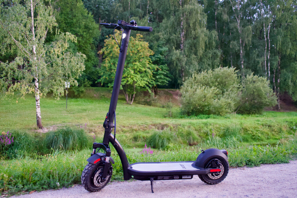  📷    Acer ES Series 5 Max