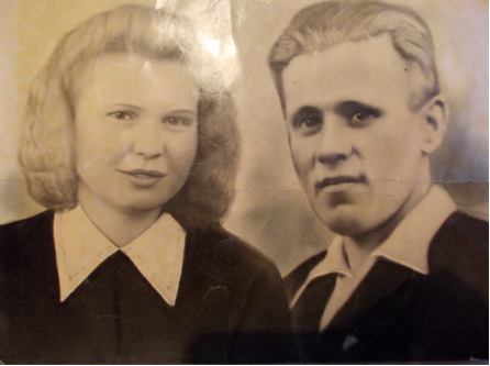 Валентина Михайловна и Василий Иванович Кондратьевы. 
Кемь 1960-е годы