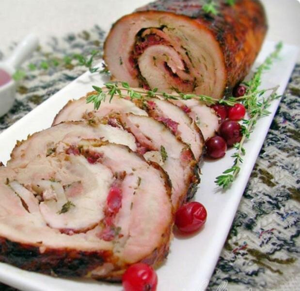 Курица фаршированная салом