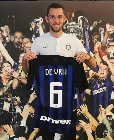 Стефан в инстаграме со своей новой формой