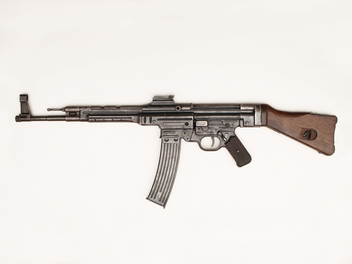 StG 44