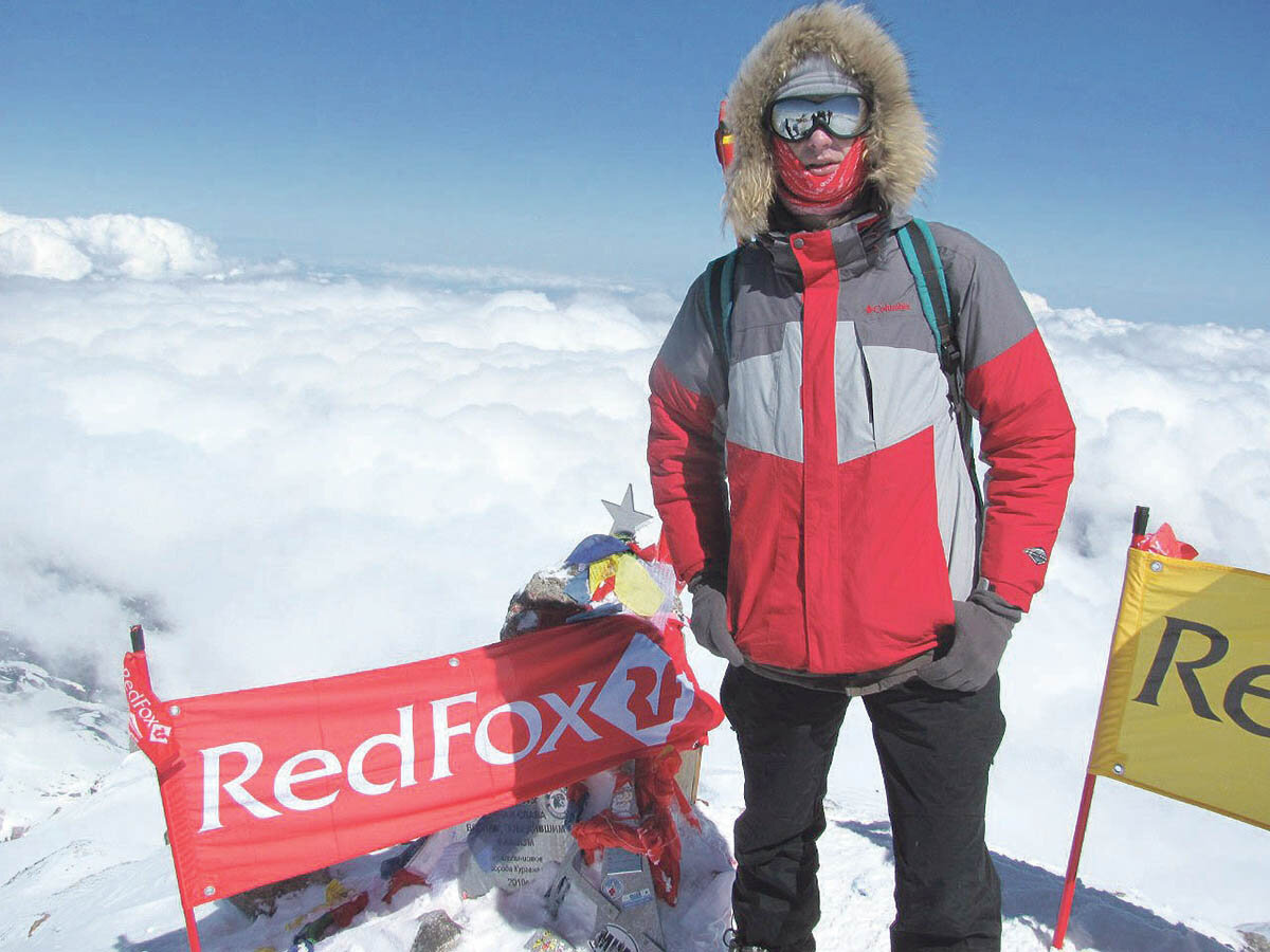 Алексей Карапузов – на западной вершине Эльбруса. Фото из личного архива Алексея Карапузова