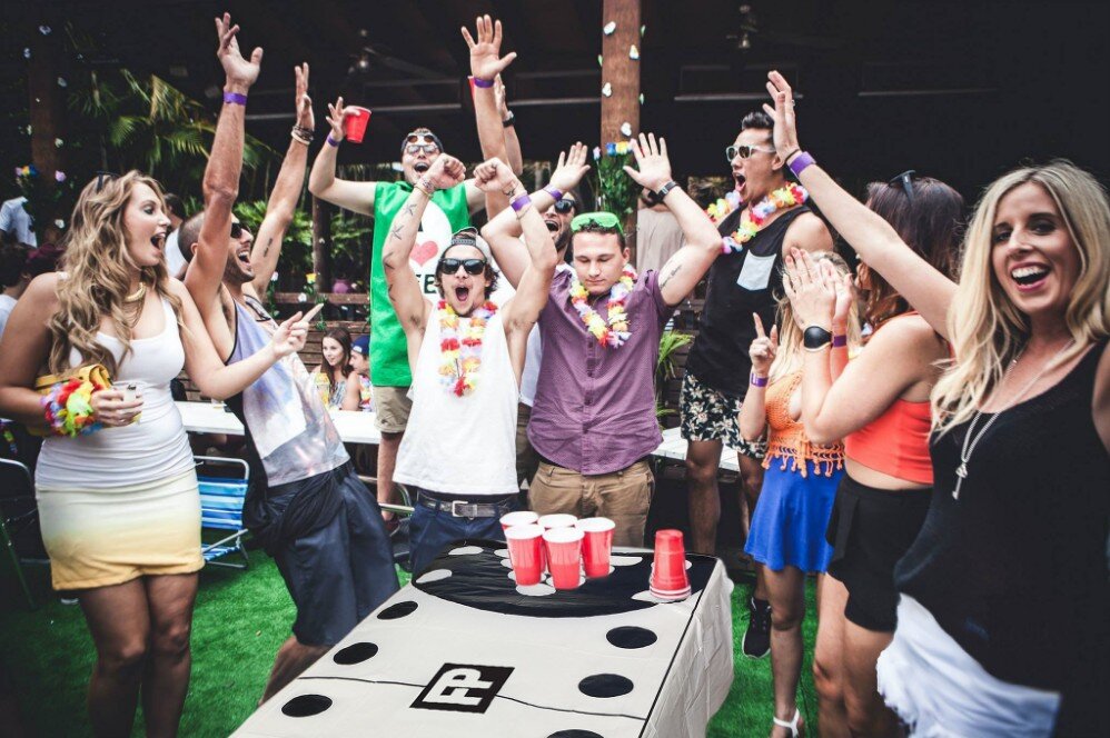 фото взято с sideprojectors.com