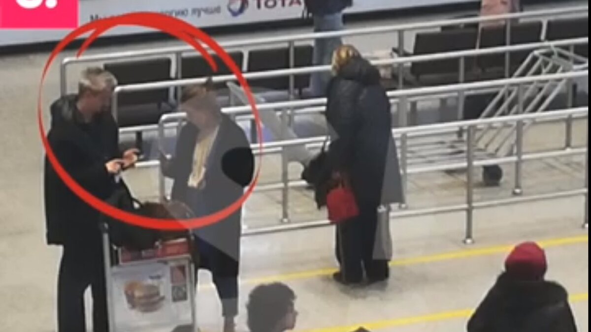 Собчак драка. Драка богомолова и виторгана. Собчак драка. Собчак в монастыре. Виторган подрался с богомоловым.