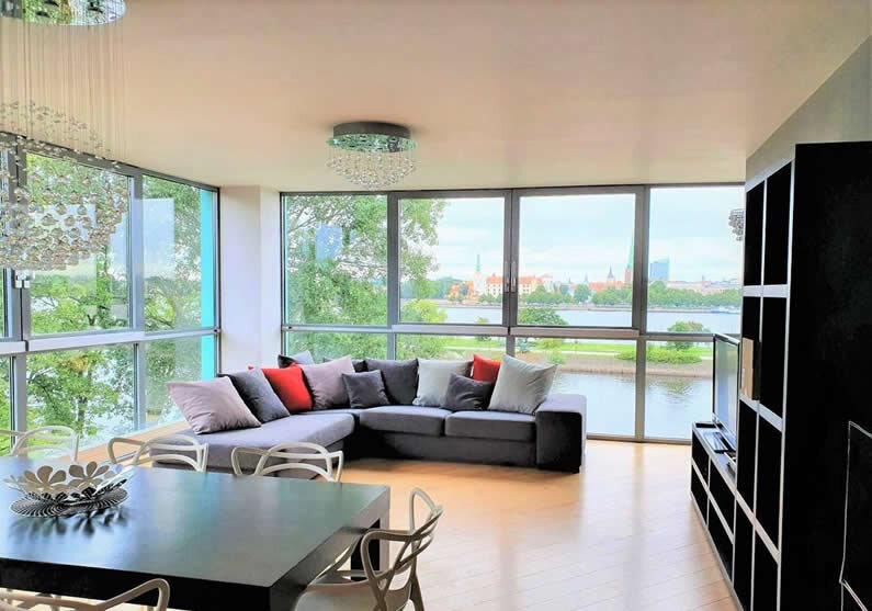 Изображение интерьера: google.com/travel