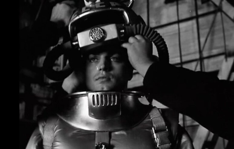 Первый фильм Федорченко дал ему "зеленый свет" в мир большого кино. Фото: кадр из фильма "Первые на Луне"