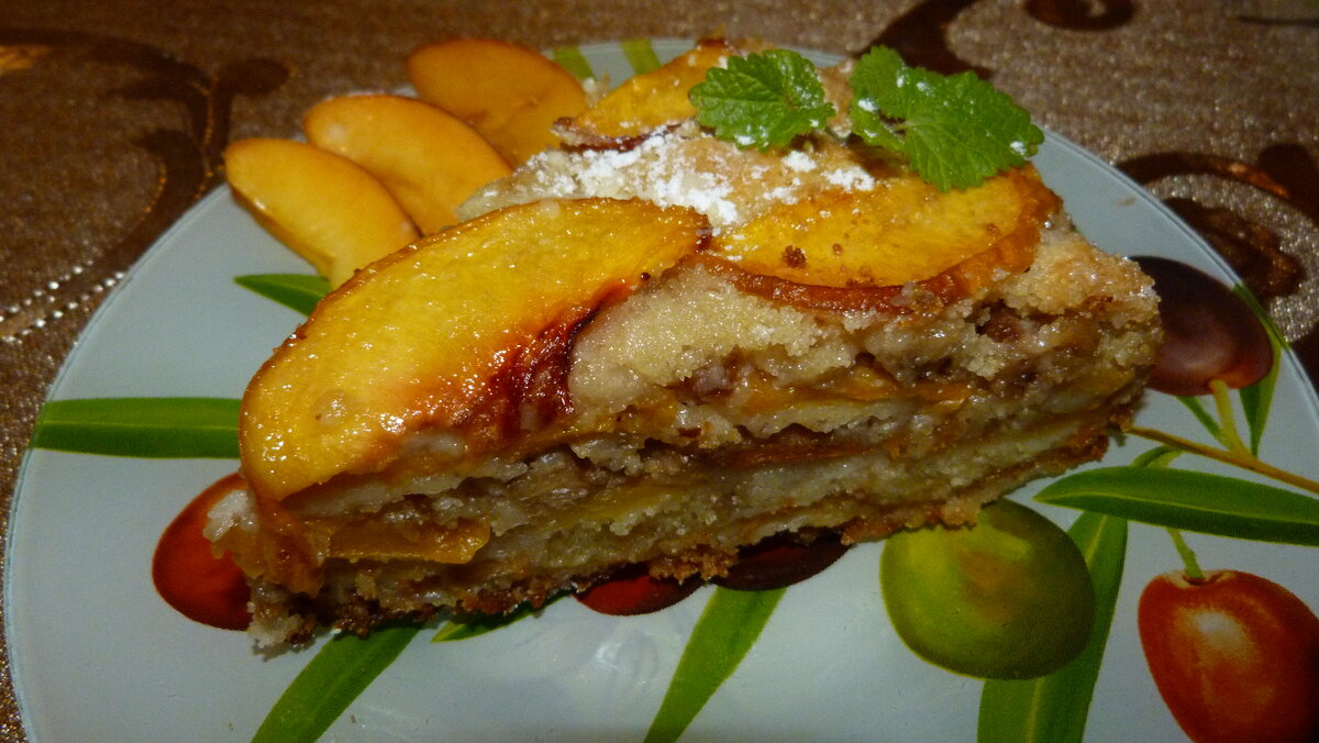 Насыпной пирог с персиками «3 стакана»