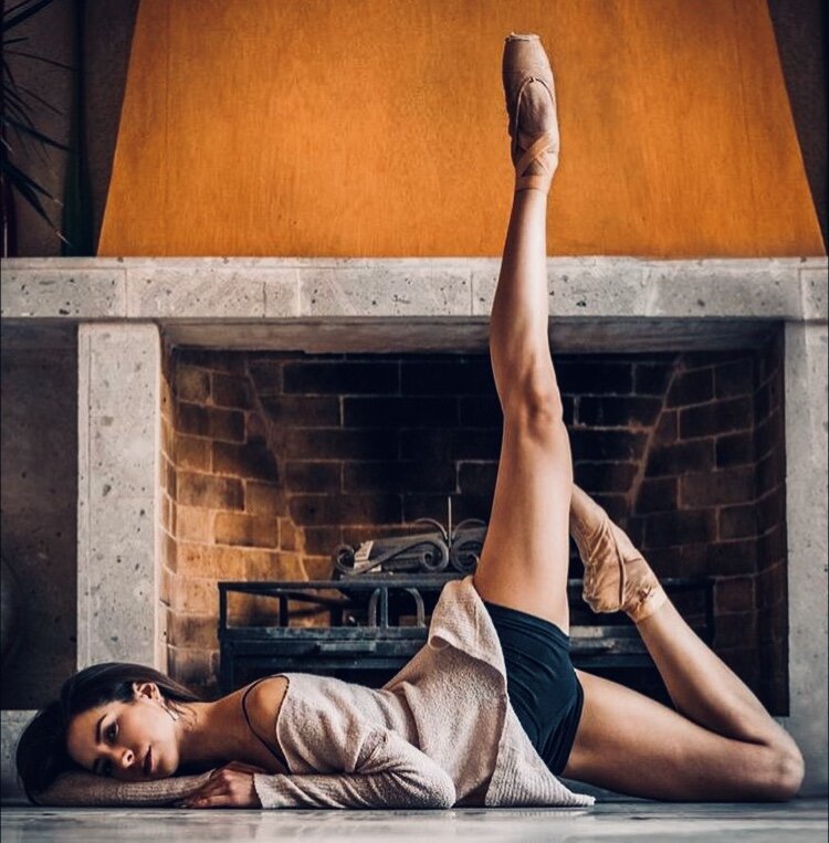 Грация, пластика, русская девушка