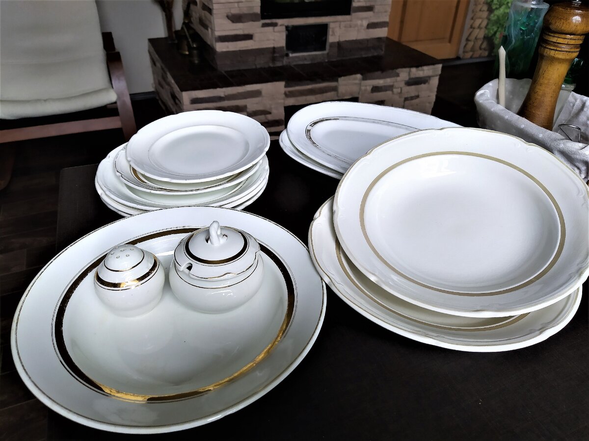 Столовый сервиз фарфор зик. Столовый сервиз зик ссср. Столовый сервиз зик. Столовый сервиз зик конаково. Сервиз столовый зик конаково 4374 4113.