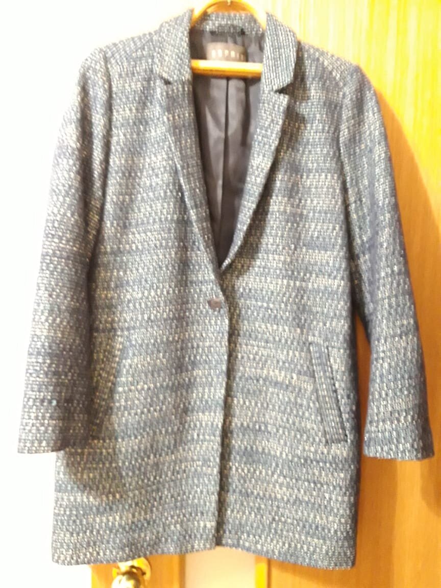 Пальто дэми.