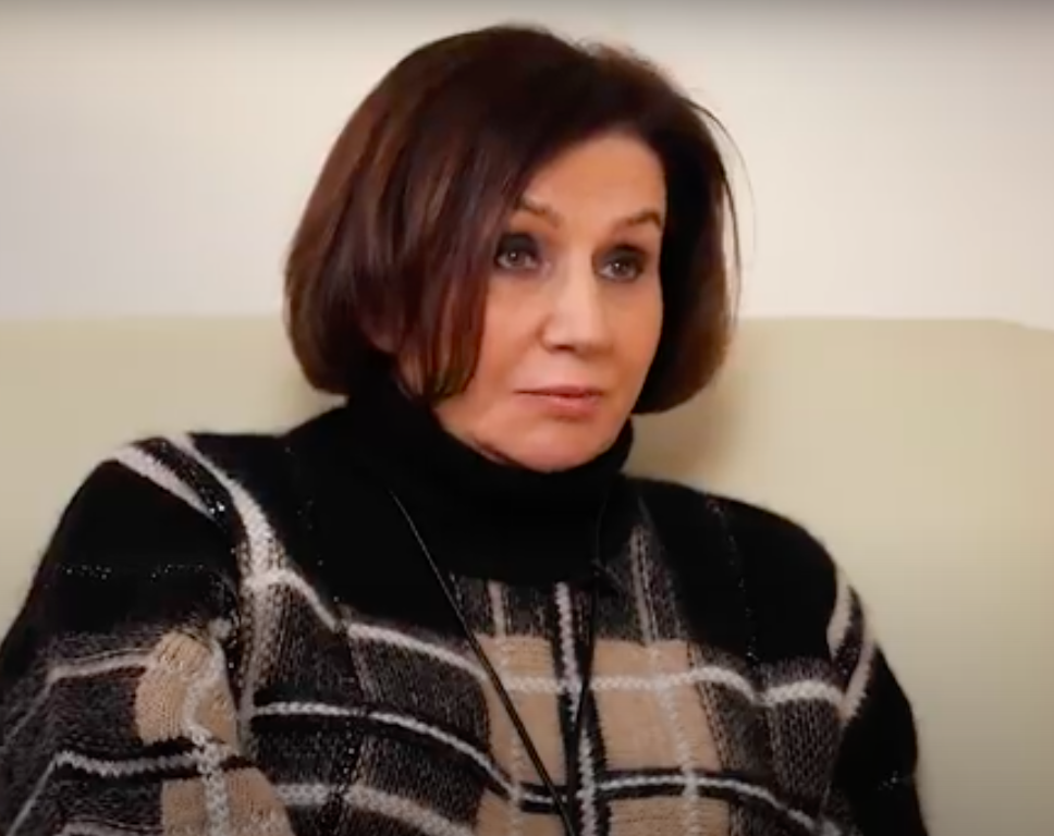 Марина Мелия, стоп-кадр с ютуб-канала  "Надежда Стрелец"
