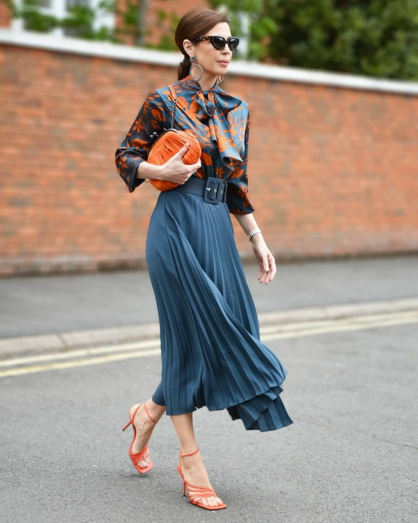 Подчеркните талию ремнём - и ваш силуэт станет гораздо интереснее. Фото из открытых источников