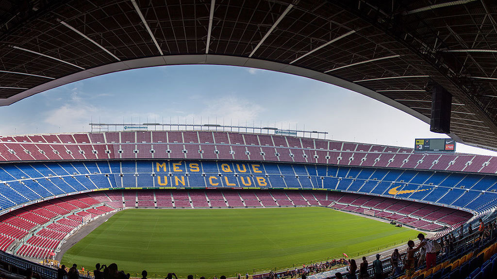 Стадион «Барселоны» «Камп Ноу» /Wikimedia