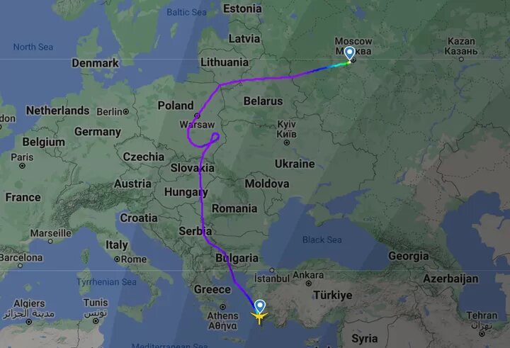 ФОТО: СКРИНШОТ FLIGHTRADAR24.COM.