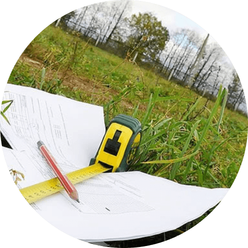 Однако, в случае недостижения согласия — споры по земельным участкам решаются исключительно в судебном порядке. Нередко затягиваются на несколько лет из-за обжалования сторонами решений судов.