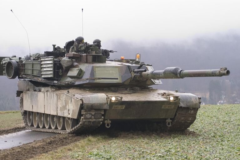 Американский танк Абрамс. Источник: tqn.com